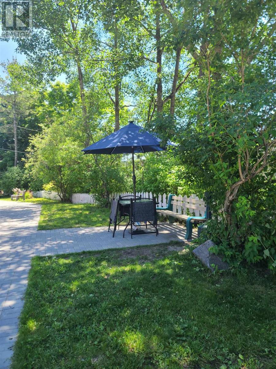 25 Mississauga Ave # 33, Elliot Lake, Ontario  P5A 1E1 - Photo 2 - SM260639