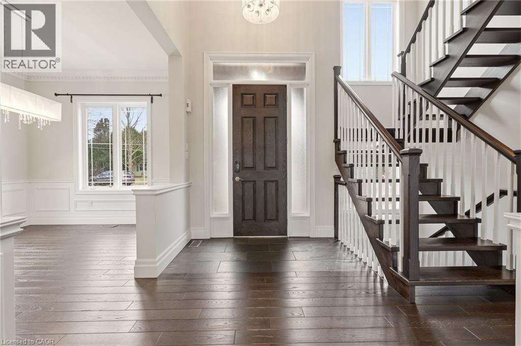 991 Glenwood Avenue, Burlington, Ontario  L7T 2K1 - Photo 2 - 40819269