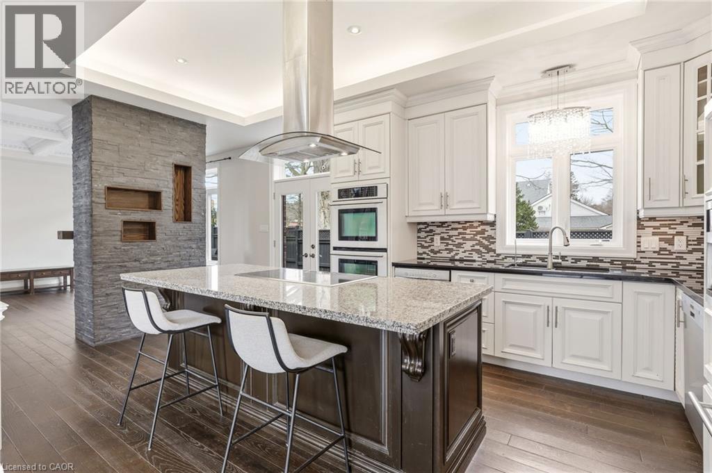 991 Glenwood Avenue, Burlington, Ontario  L7T 2K1 - Photo 3 - 40819269