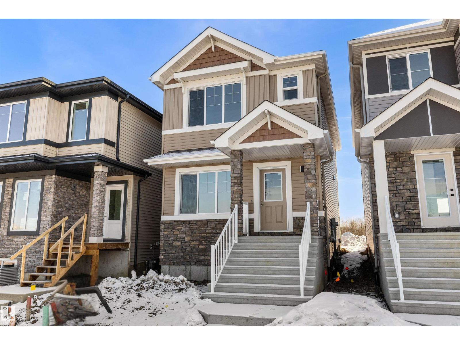 18135 85 St Nw, Edmonton, Alberta  T5Z 0X1 - Photo 2 - E4471357