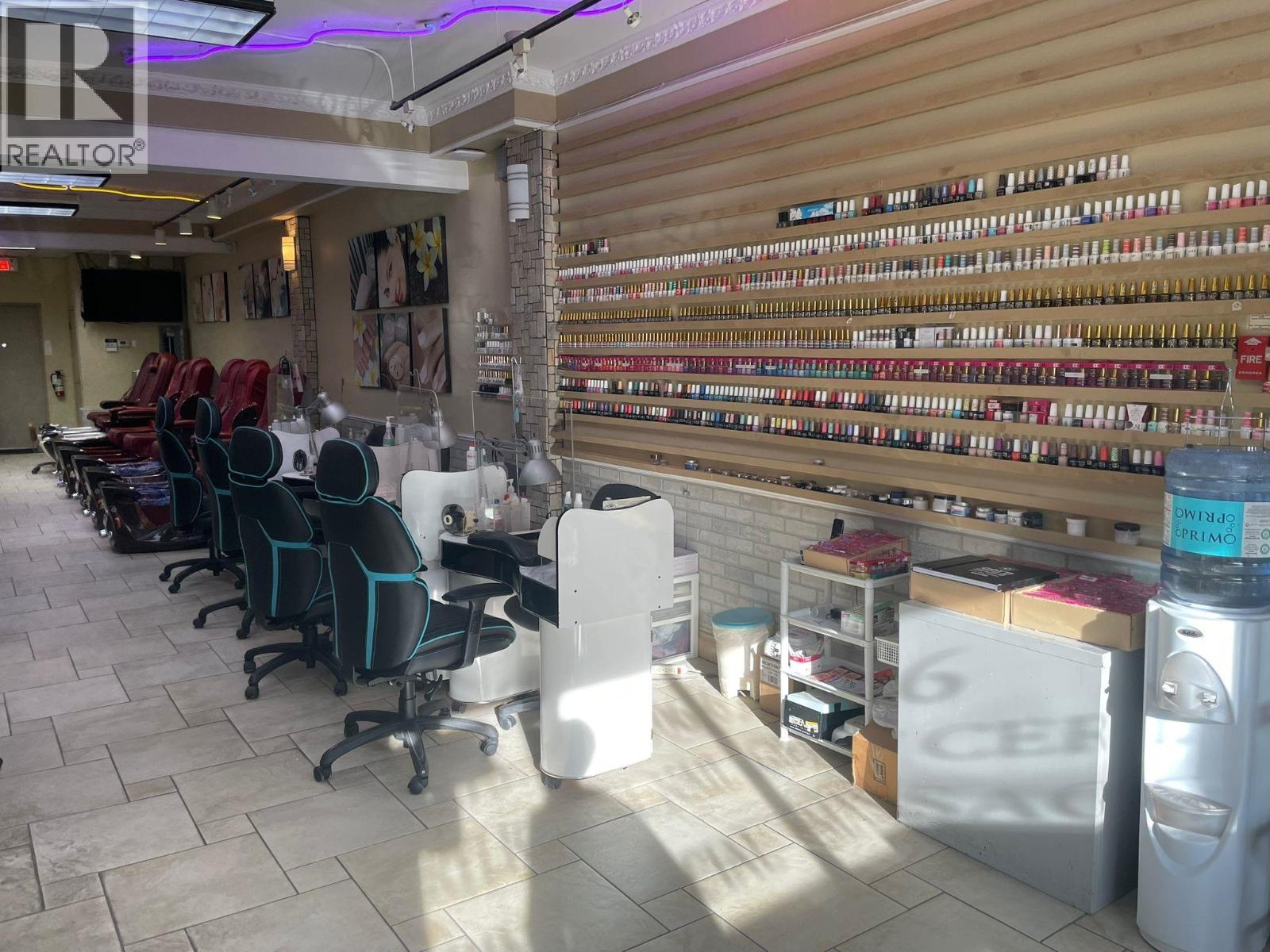 5 1725 Robson Street, Vancouver, British Columbia  V6G 1C9 - Photo 3 - C8077276