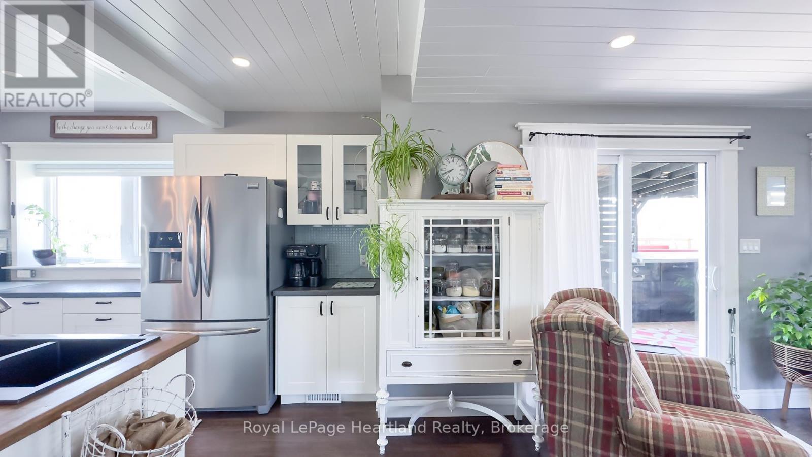 36090 Belfast Road, Ashfield-Colborne-Wawanosh, Ontario  N0G 2H0 - Photo 15 - X12985666