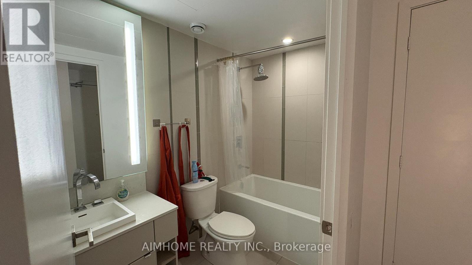 1909 - 101 Peter Street, Toronto, Ontario  M5V 0G6 - Photo 12 - C12985658