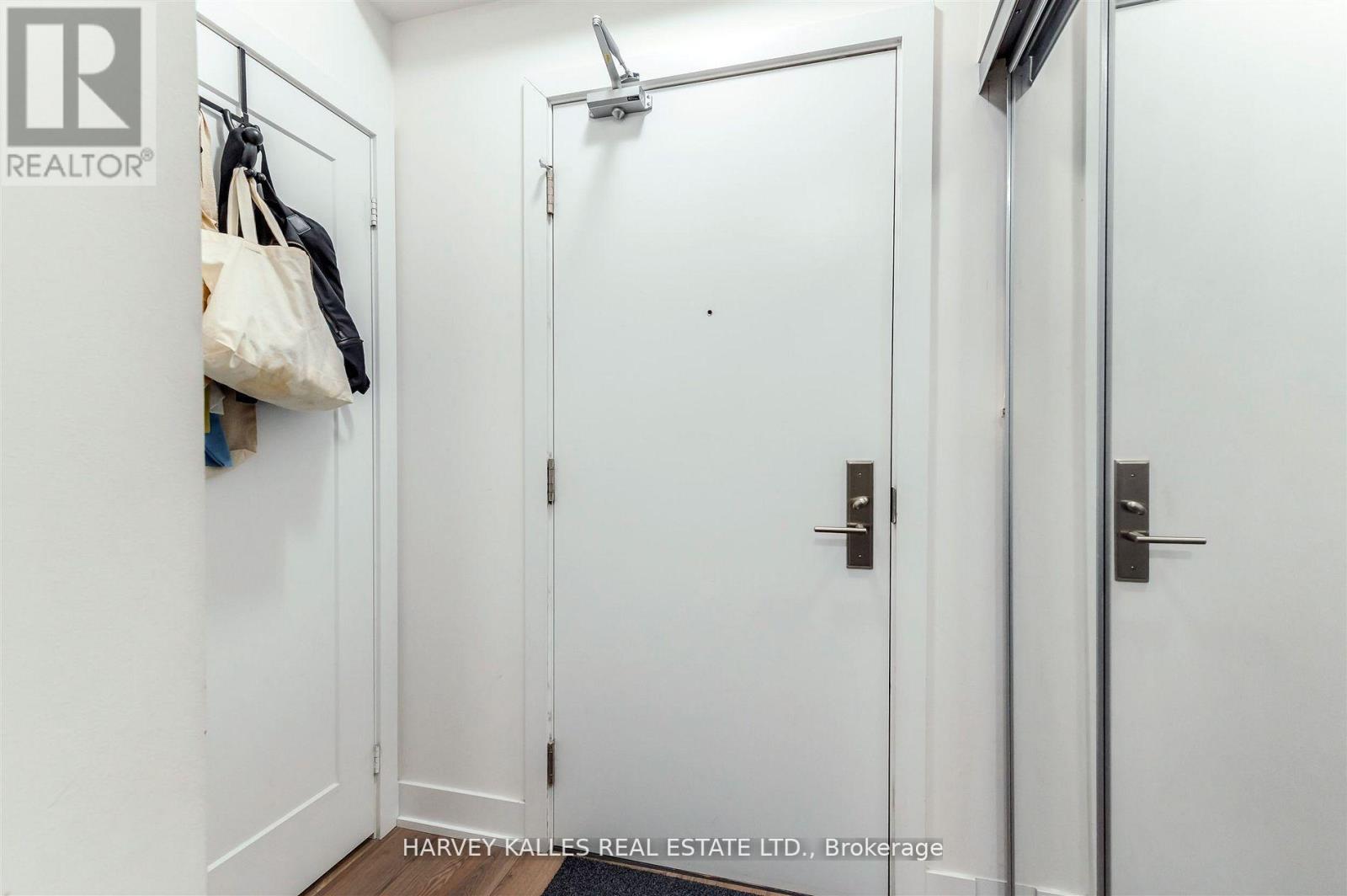 1508 - 318 Richmond Street W, Toronto, Ontario  M5V 0B4 - Photo 5 - C12985690