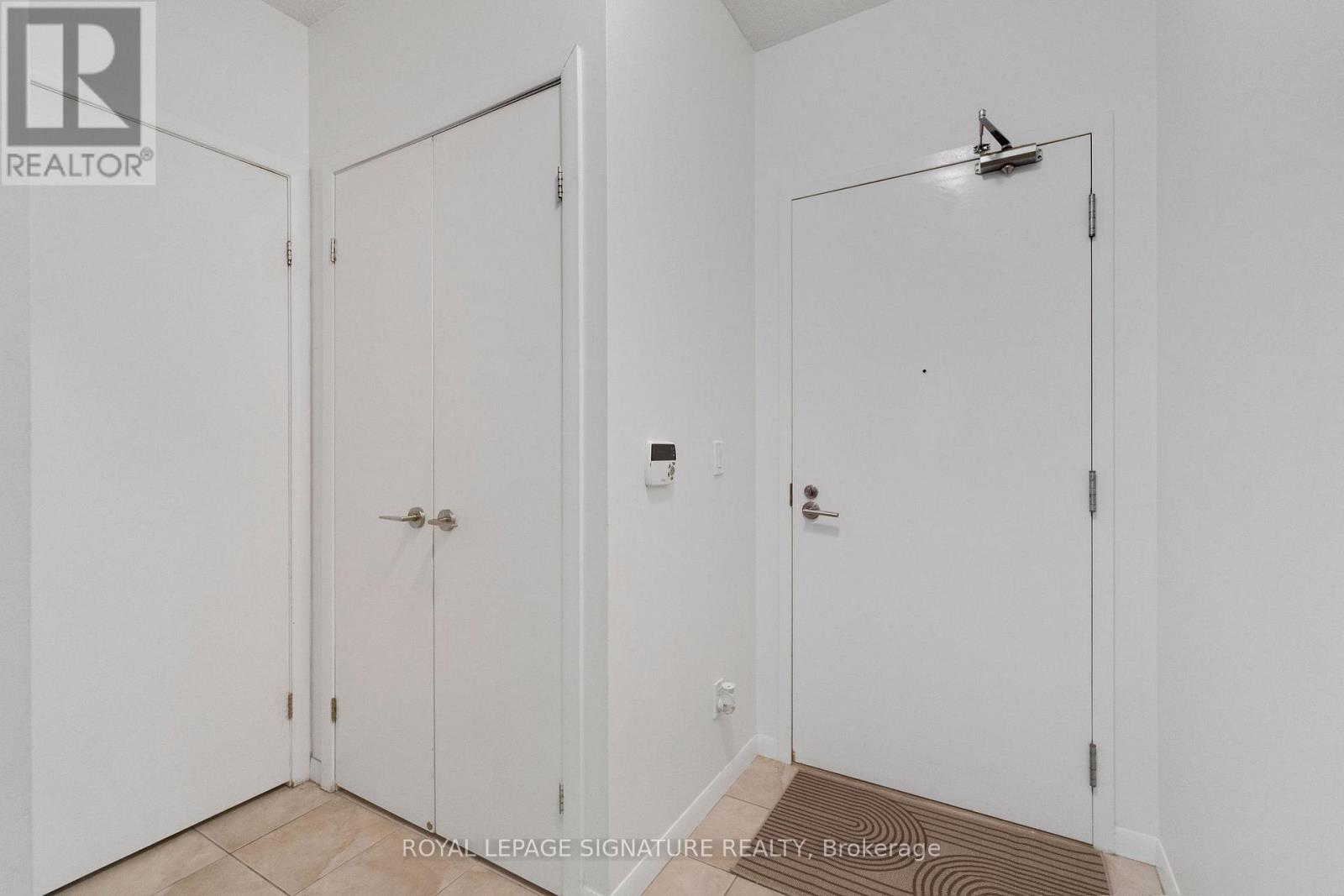 368 - 209 Fort York Boulevard, Toronto, Ontario  M5V 4A1 - Photo 9 - C12985696