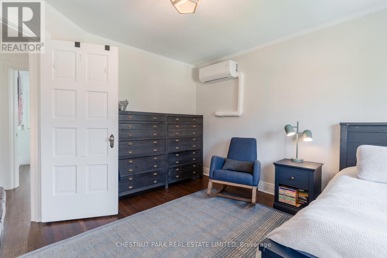 19 Heather Road, Toronto, Ontario  M4G 3G2 - Photo 24 - C12985730