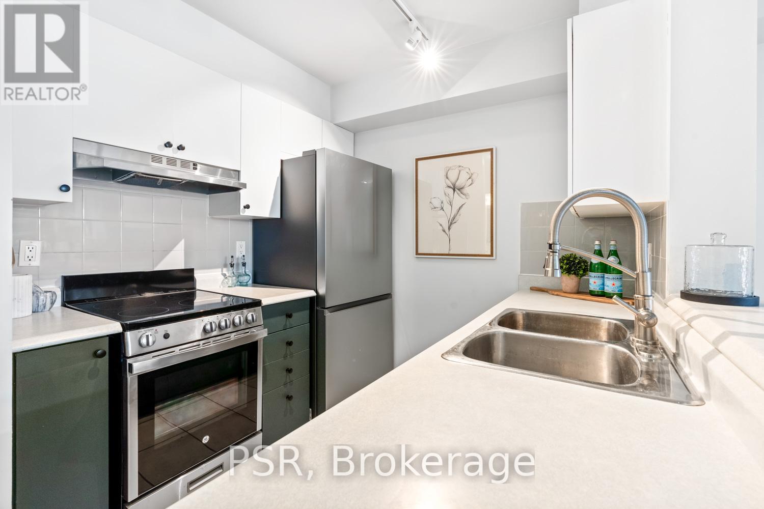 905 - 152 St Patrick Street, Toronto, Ontario  M5T 3J9 - Photo 14 - C12985764