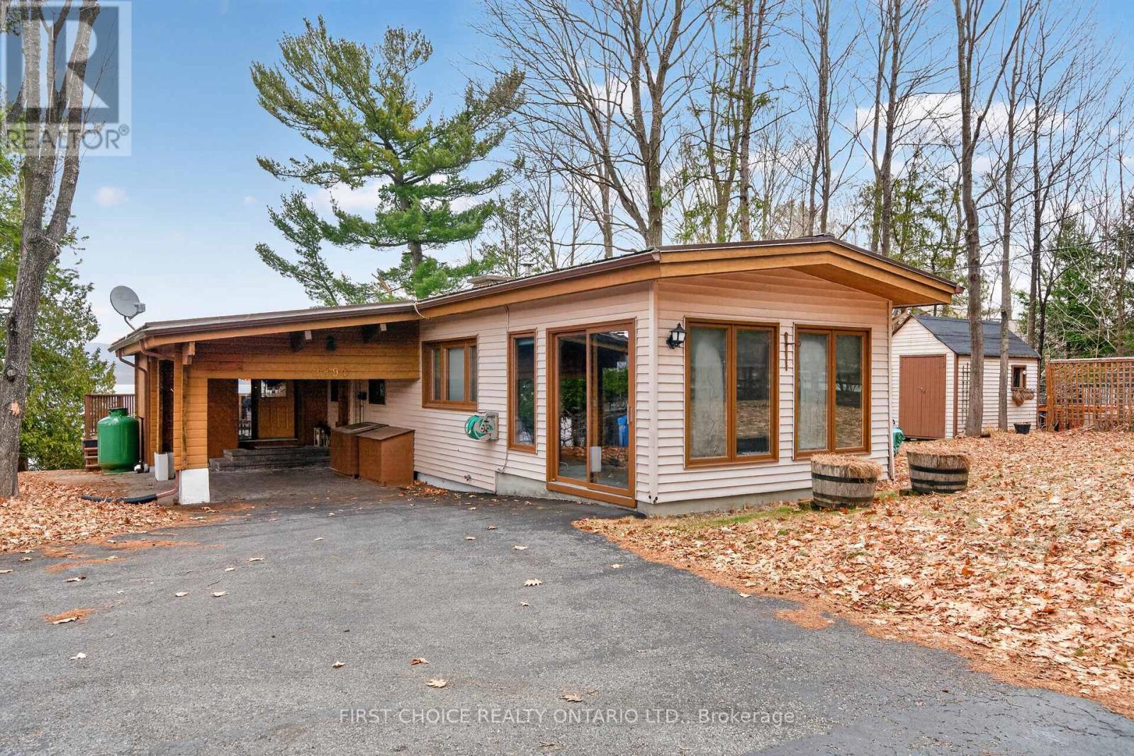 2890 BARLOW CRESCENT, Ottawa, Ontario