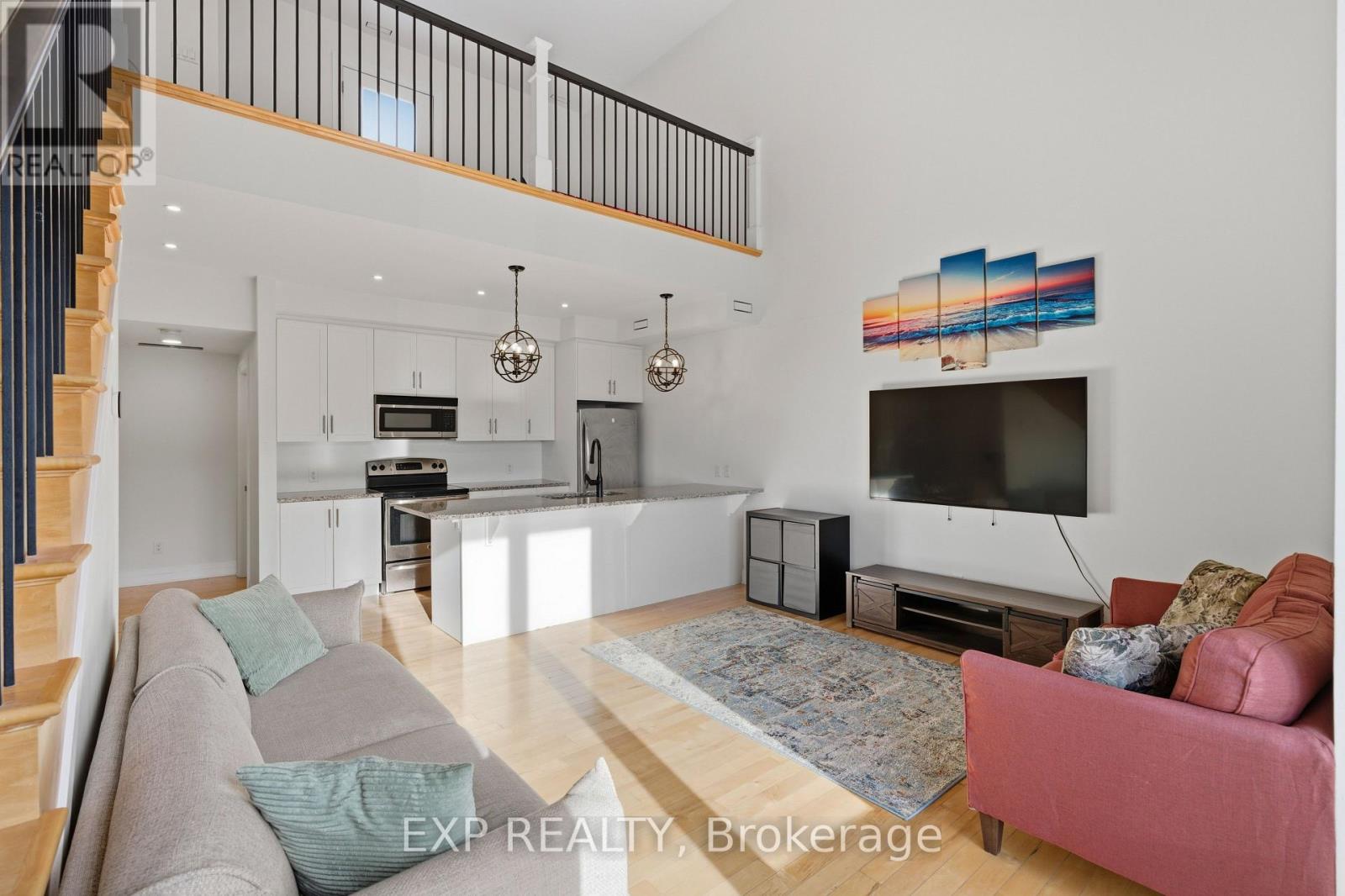 28 Meach Private, Ottawa, Ontario  K2S 0T8 - Photo 3 - X12985758