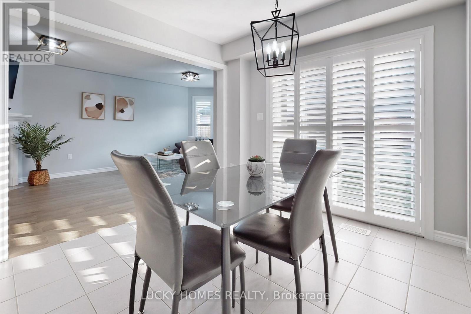 1502 Dunedin Crescent, Oshawa, Ontario  L1K 0T9 - Photo 3 - E12985646