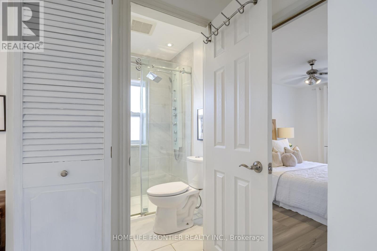 1105 Greenwood Avenue, Toronto, Ontario  M4J 4E5 - Photo 20 - E12985686