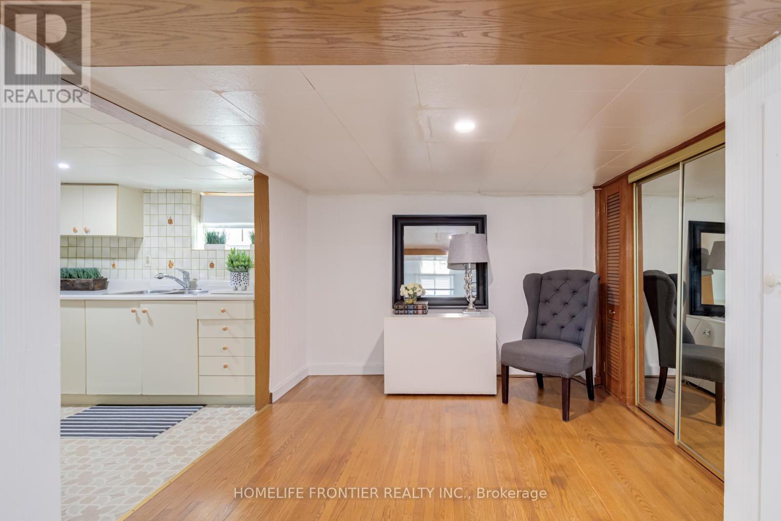 1105 Greenwood Avenue, Toronto, Ontario  M4J 4E5 - Photo 45 - E12985686