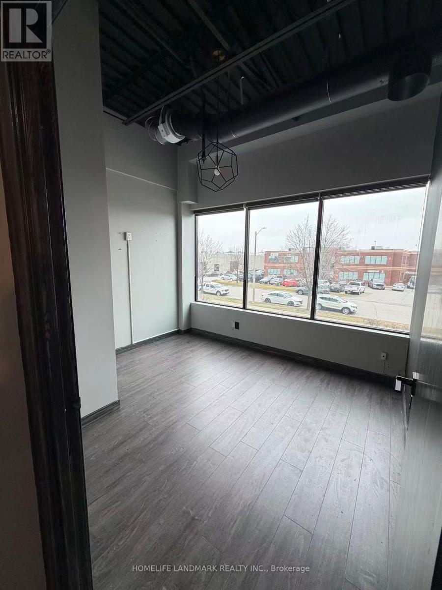 8b - 2900 Langstaff Road, Vaughan, Ontario  L4K 4R9 - Photo 3 - N12985768