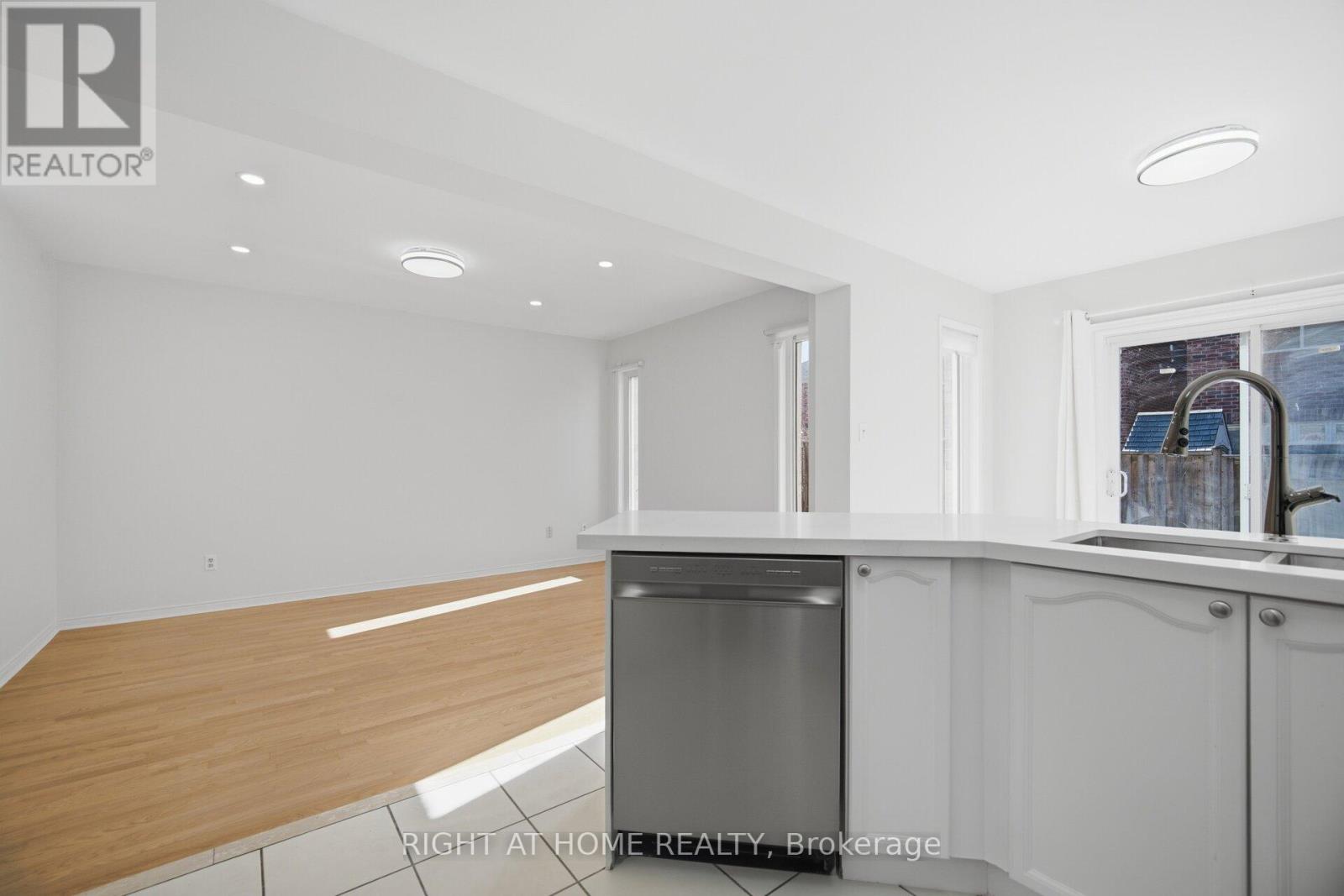 3278 Respond Road, Mississauga, Ontario  L5M 7X4 - Photo 17 - W12985668