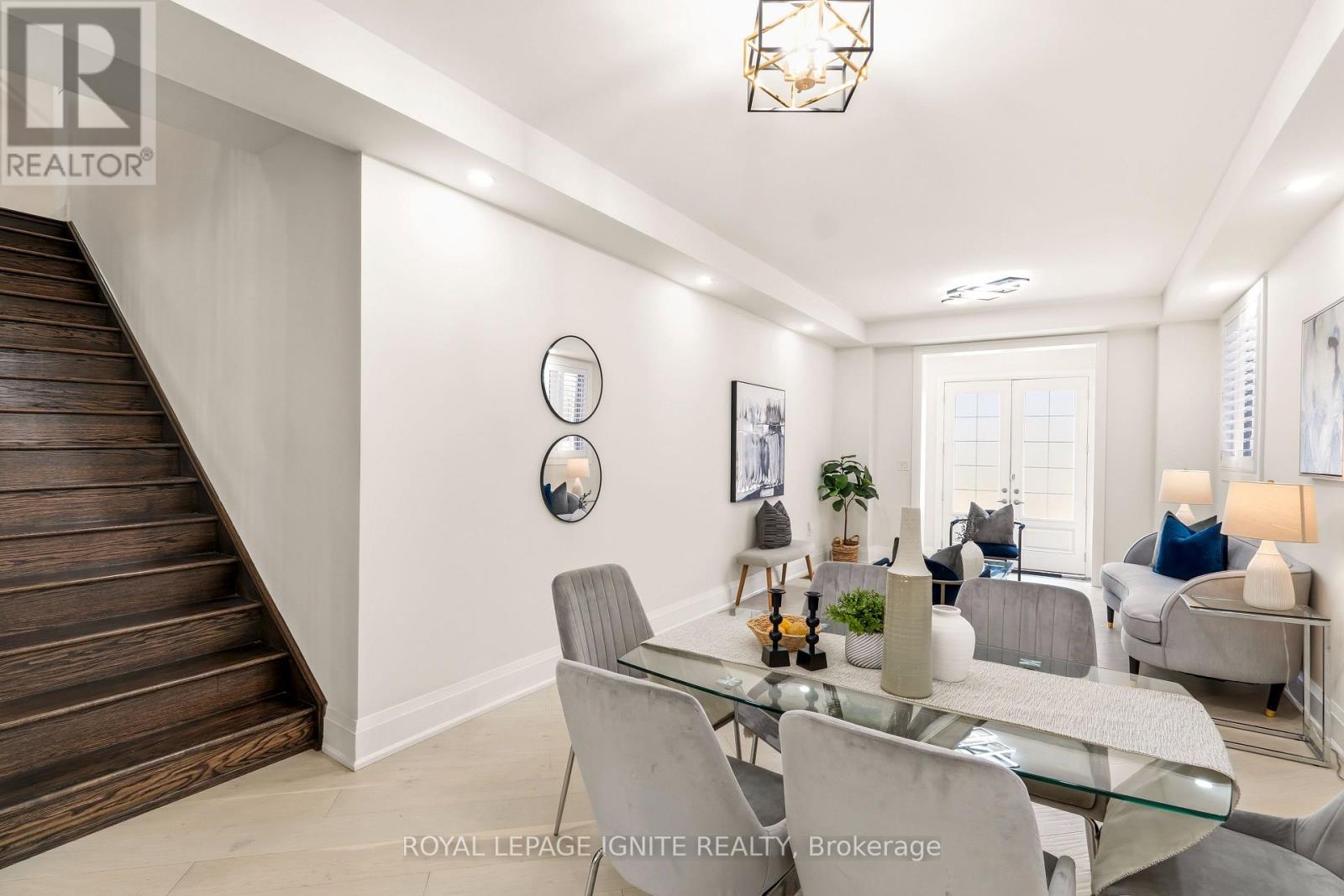 11 Jenwood Crescent, Brampton, Ontario  L6R 4C6 - Photo 16 - W12985674