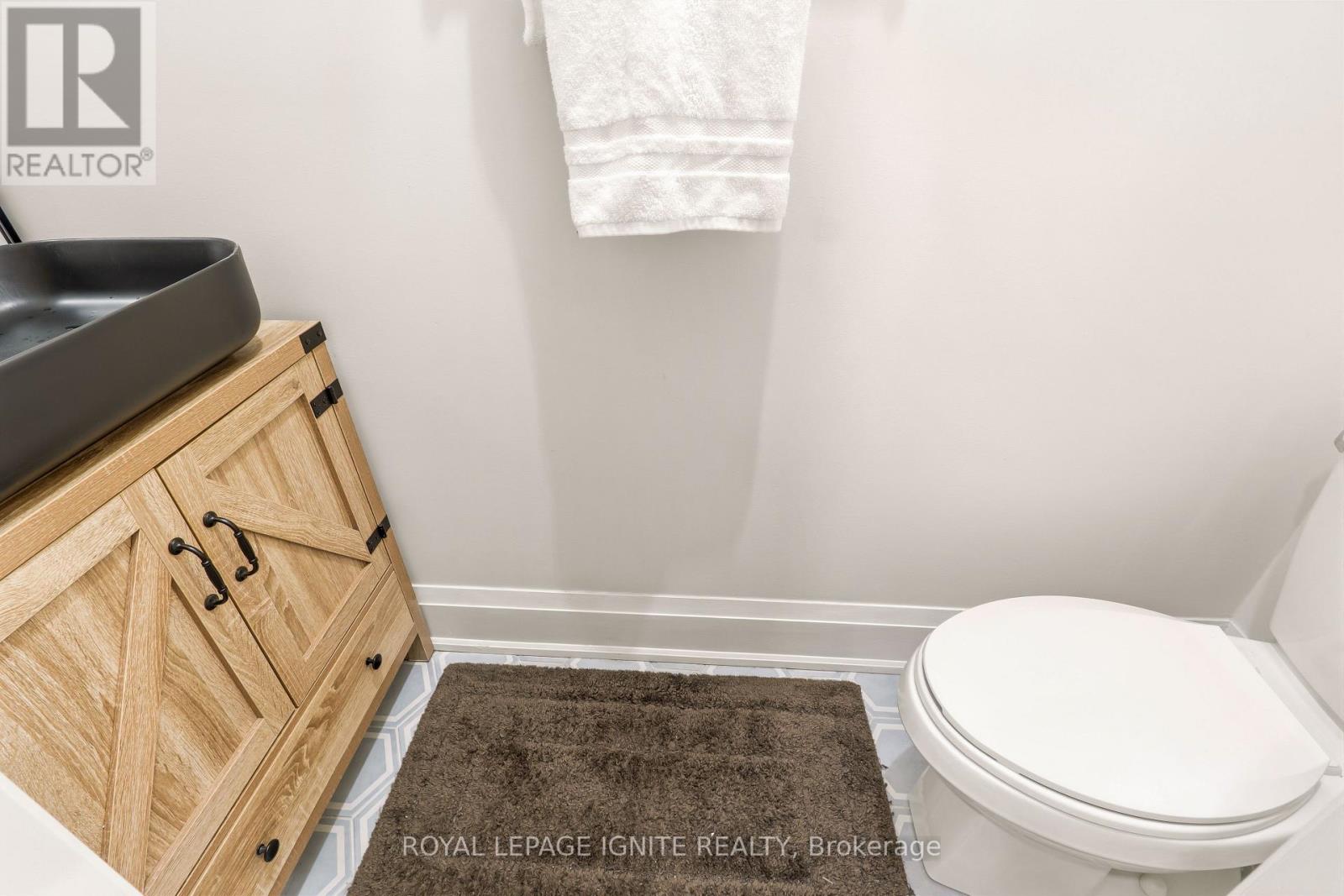 11 Jenwood Crescent, Brampton, Ontario  L6R 4C6 - Photo 22 - W12985674