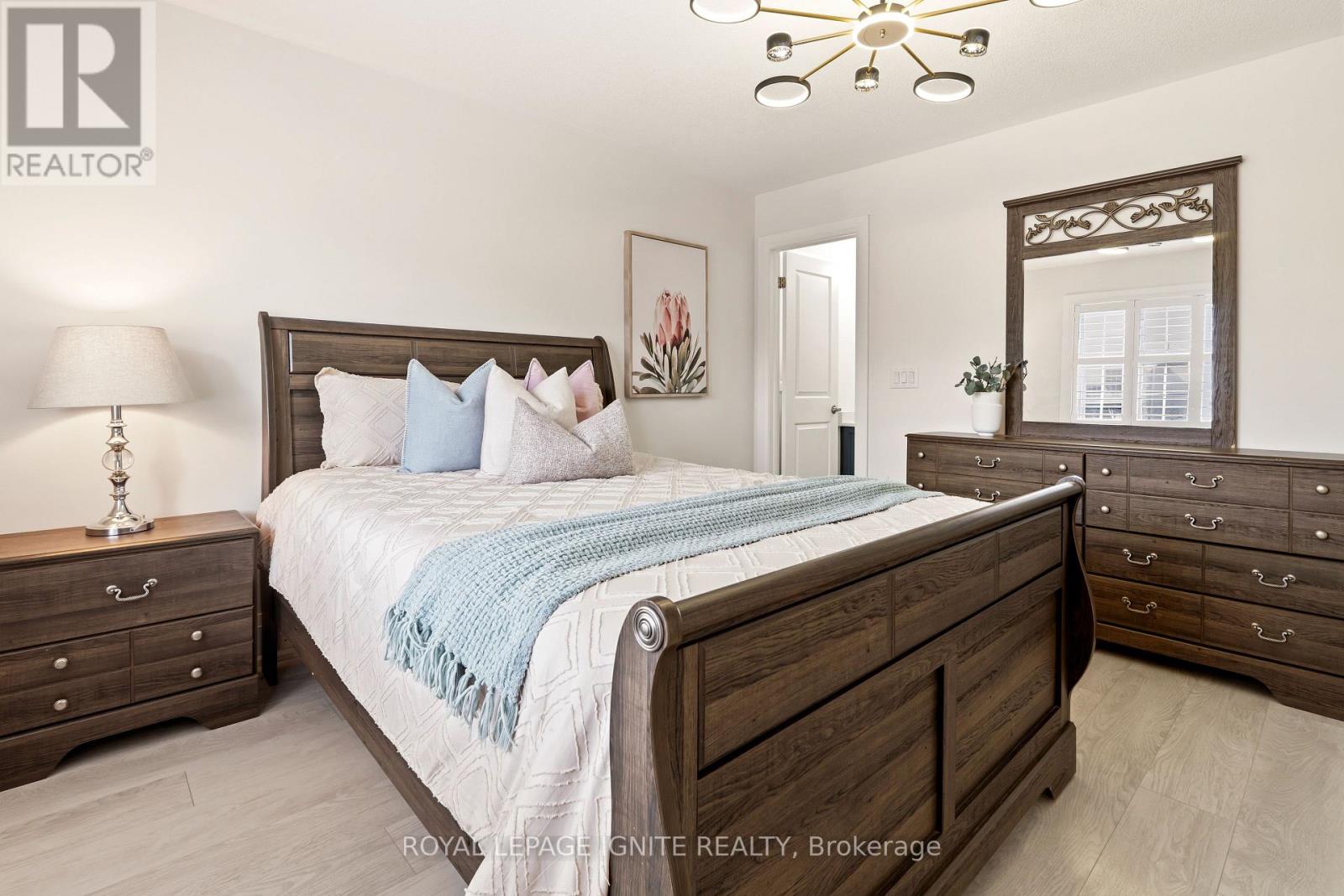 11 Jenwood Crescent, Brampton, Ontario  L6R 4C6 - Photo 42 - W12985674