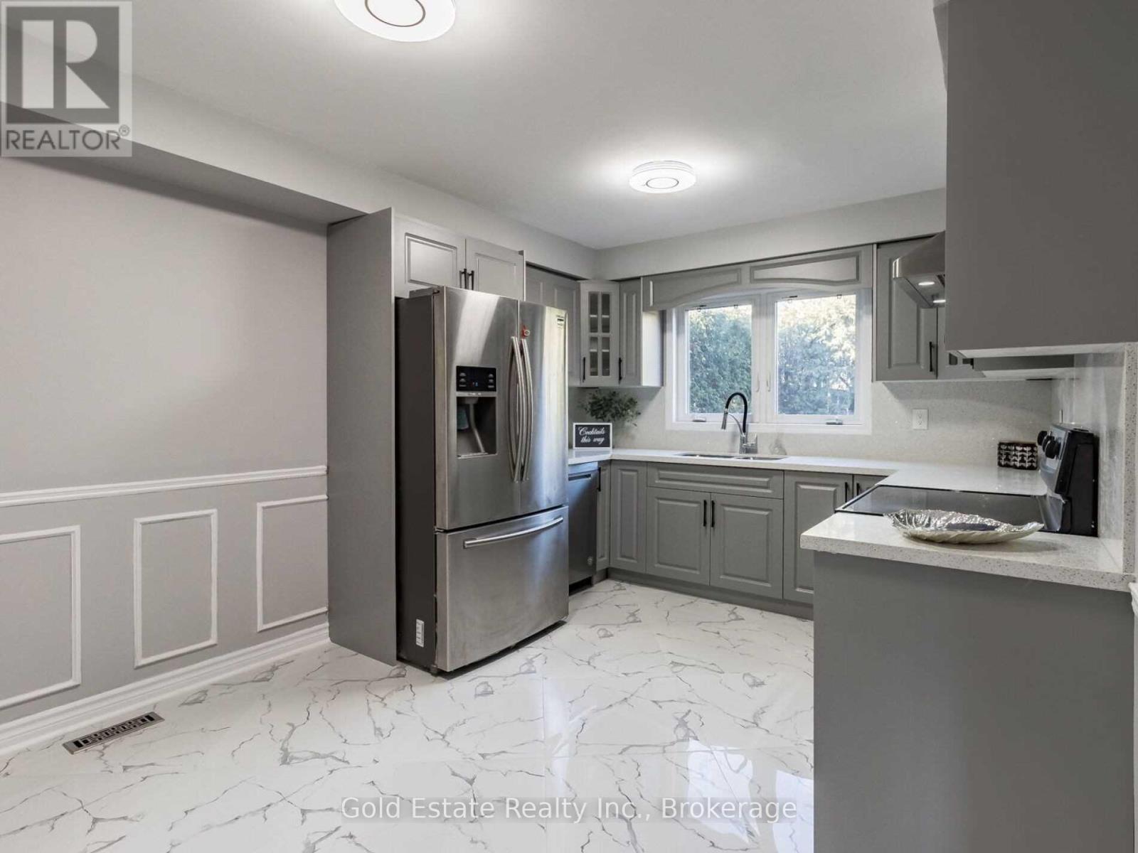 Upper - 25 Horsham Street, Brampton, Ontario  L6X 3R6 - Photo 11 - W12985692