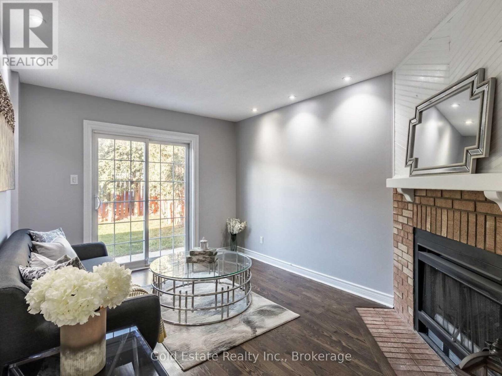 Upper - 25 Horsham Street, Brampton, Ontario  L6X 3R6 - Photo 16 - W12985692