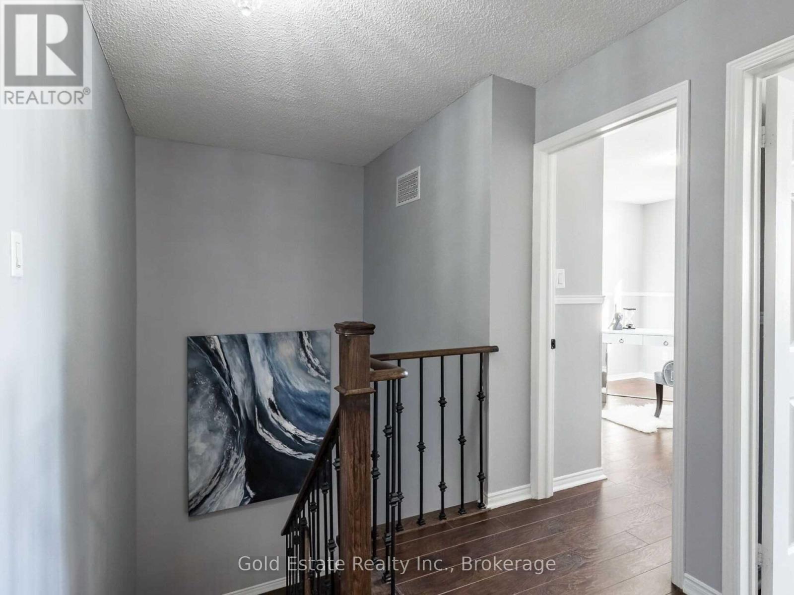 Upper - 25 Horsham Street, Brampton, Ontario  L6X 3R6 - Photo 20 - W12985692