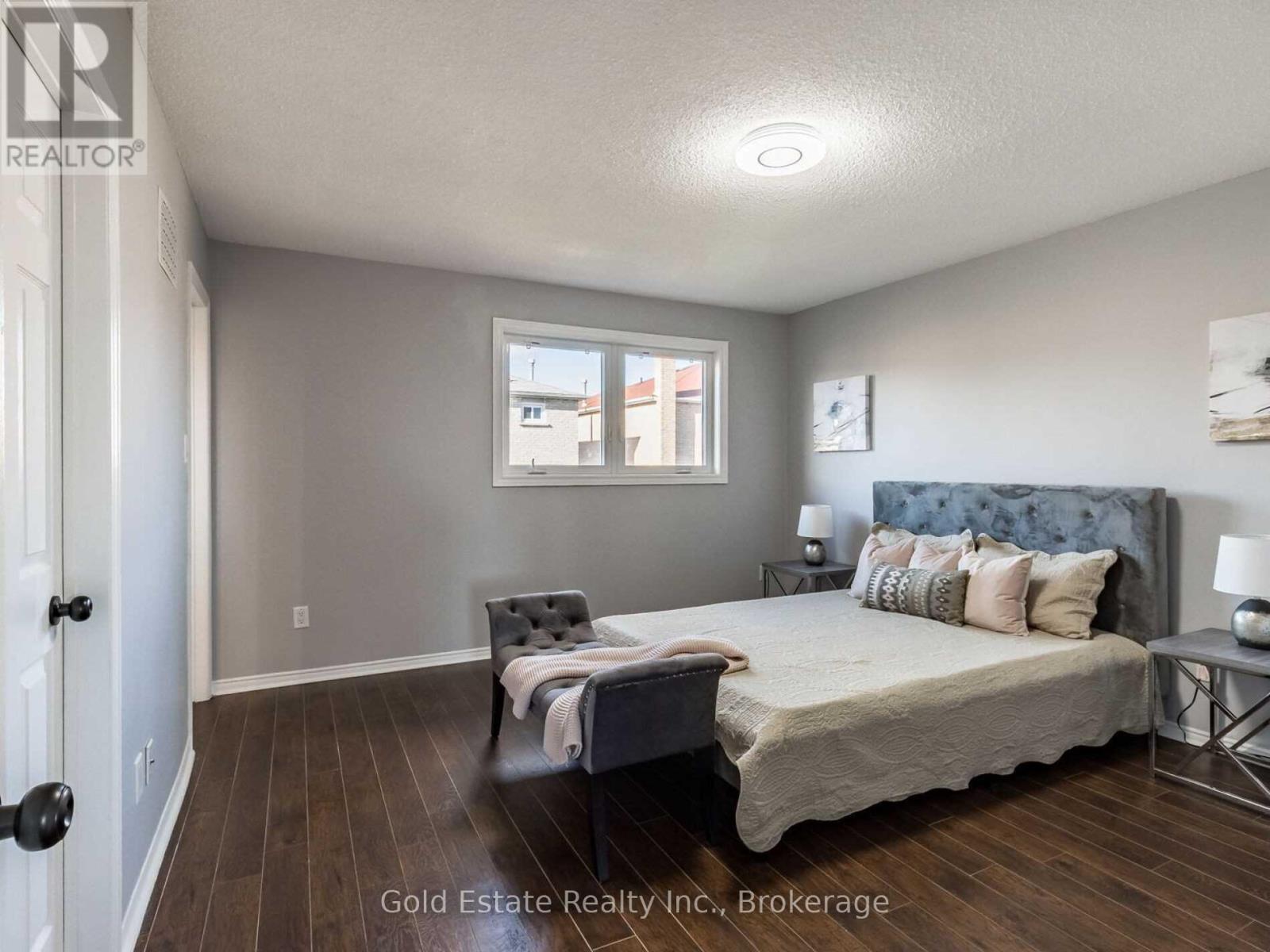 Upper - 25 Horsham Street, Brampton, Ontario  L6X 3R6 - Photo 21 - W12985692