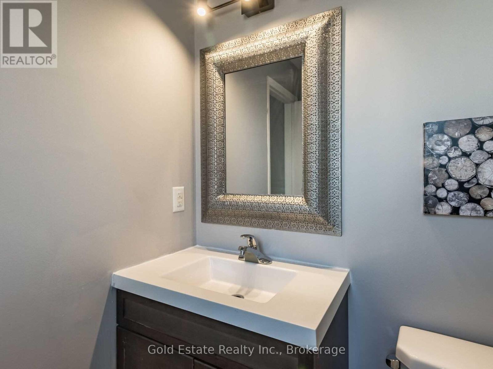 Upper - 25 Horsham Street, Brampton, Ontario  L6X 3R6 - Photo 26 - W12985692