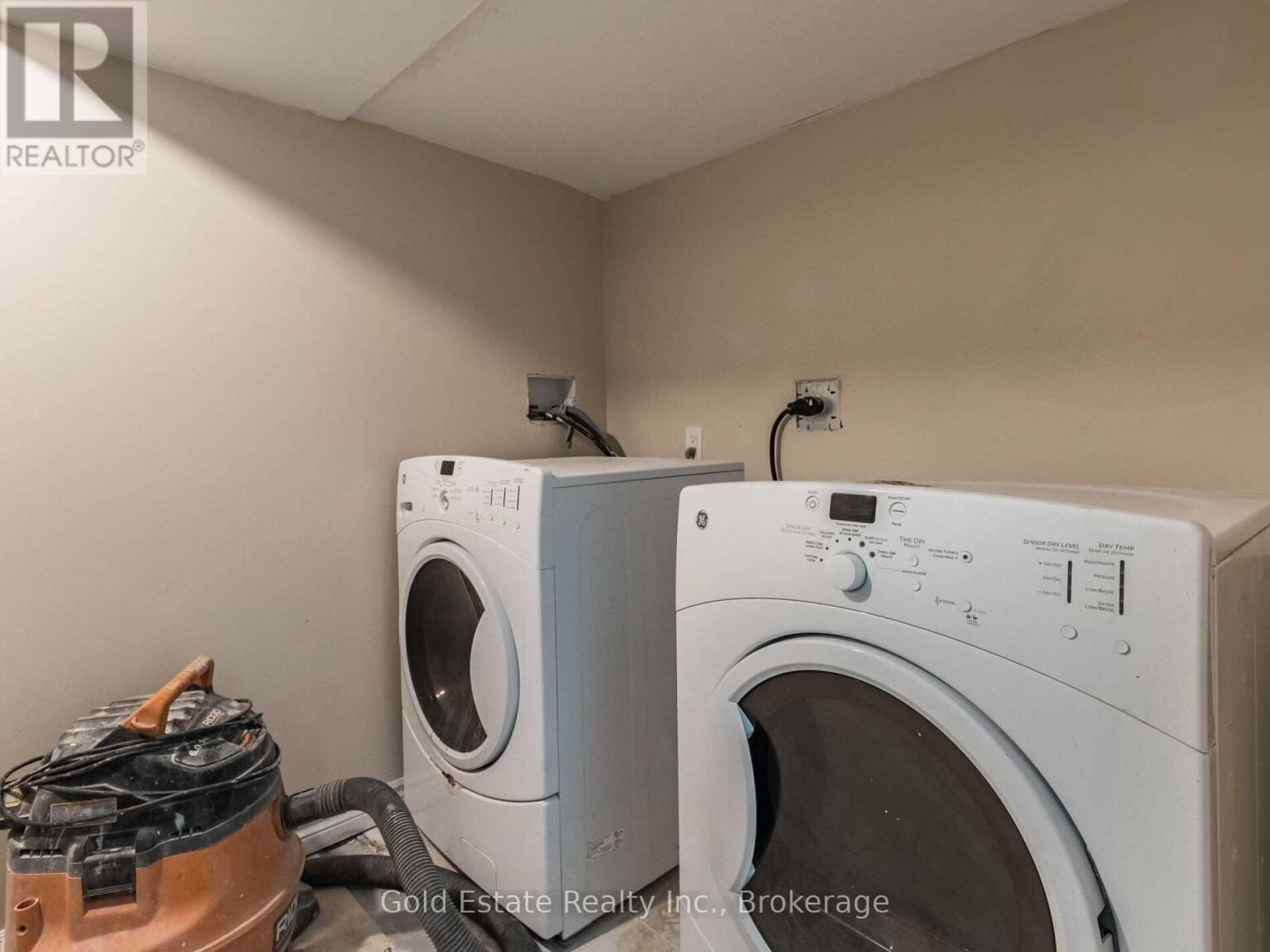 Upper - 25 Horsham Street, Brampton, Ontario  L6X 3R6 - Photo 32 - W12985692