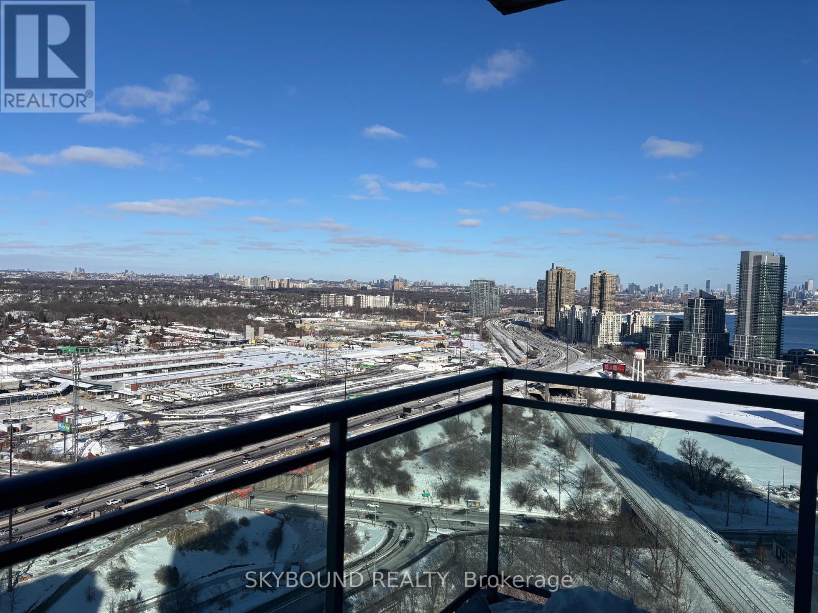 2723 - 165 Legion Road N, Toronto, Ontario  M8Y 0B3 - Photo 12 - W12985706