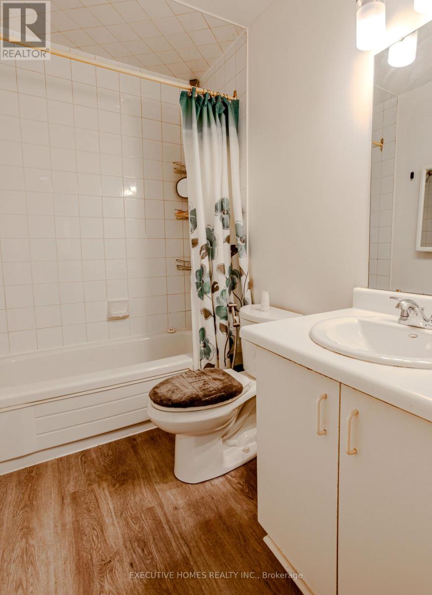 102 - 1275 Cornerbrook Place, Mississauga, Ontario  L5C 3J3 - Photo 29 - W12985716