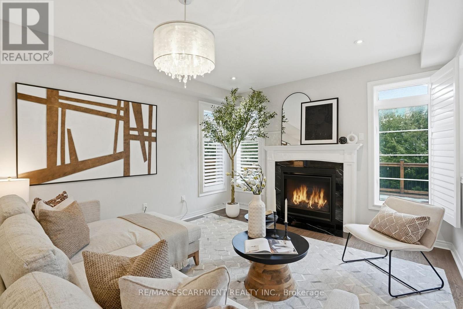 198 Jessie Caverhill Pass, Oakville, Ontario  L6M 0Z6 - Photo 11 - W12985726