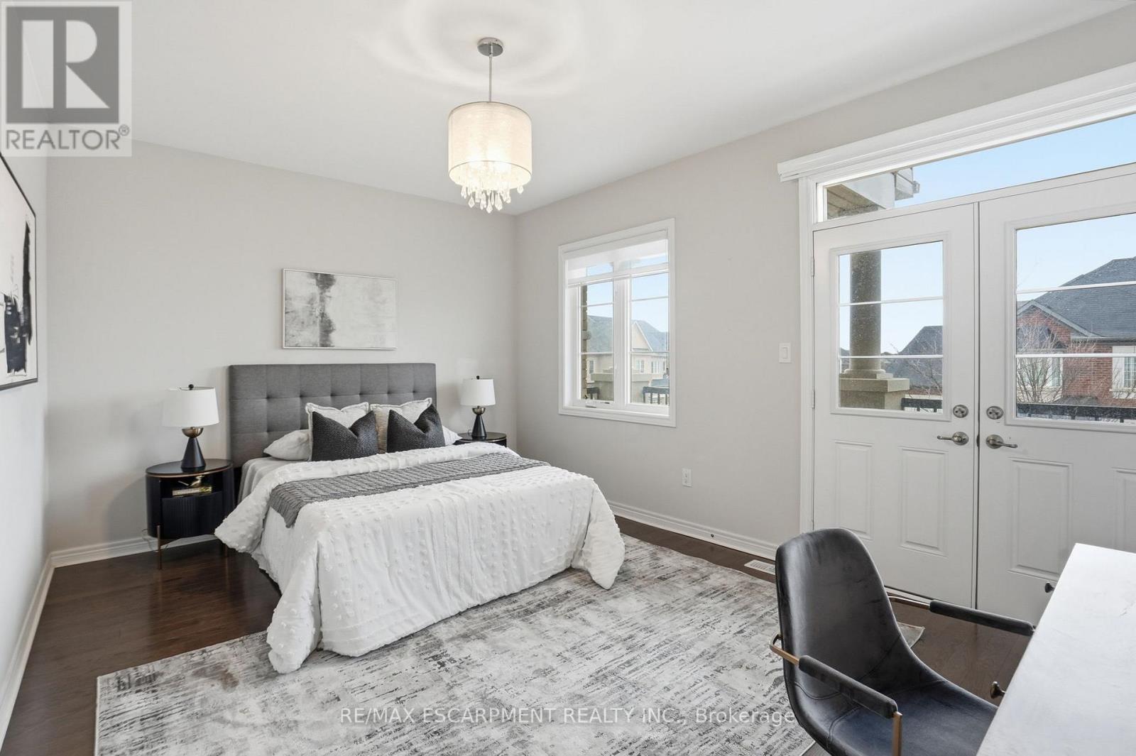 198 Jessie Caverhill Pass, Oakville, Ontario  L6M 0Z6 - Photo 35 - W12985726