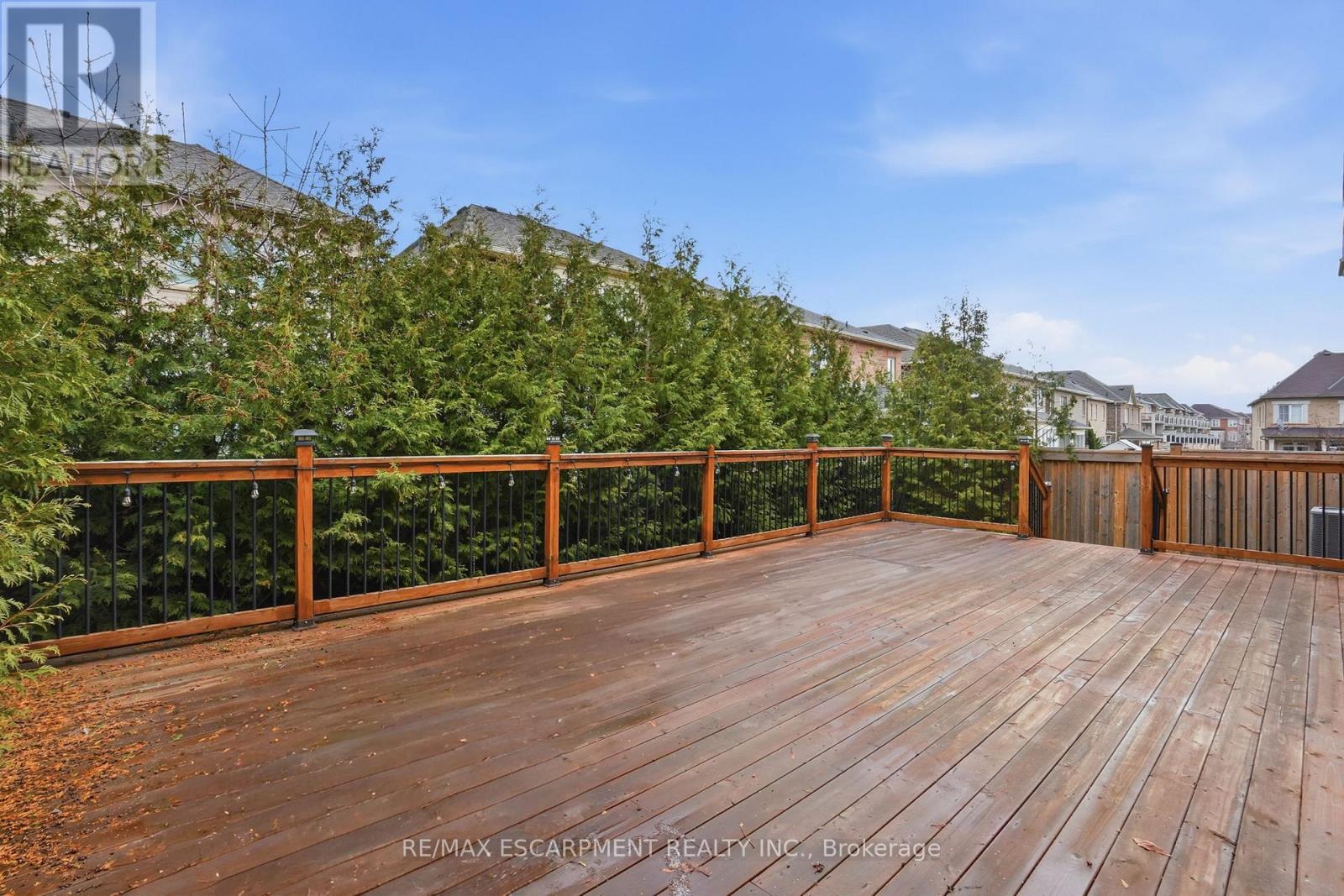198 Jessie Caverhill Pass, Oakville, Ontario  L6M 0Z6 - Photo 48 - W12985726