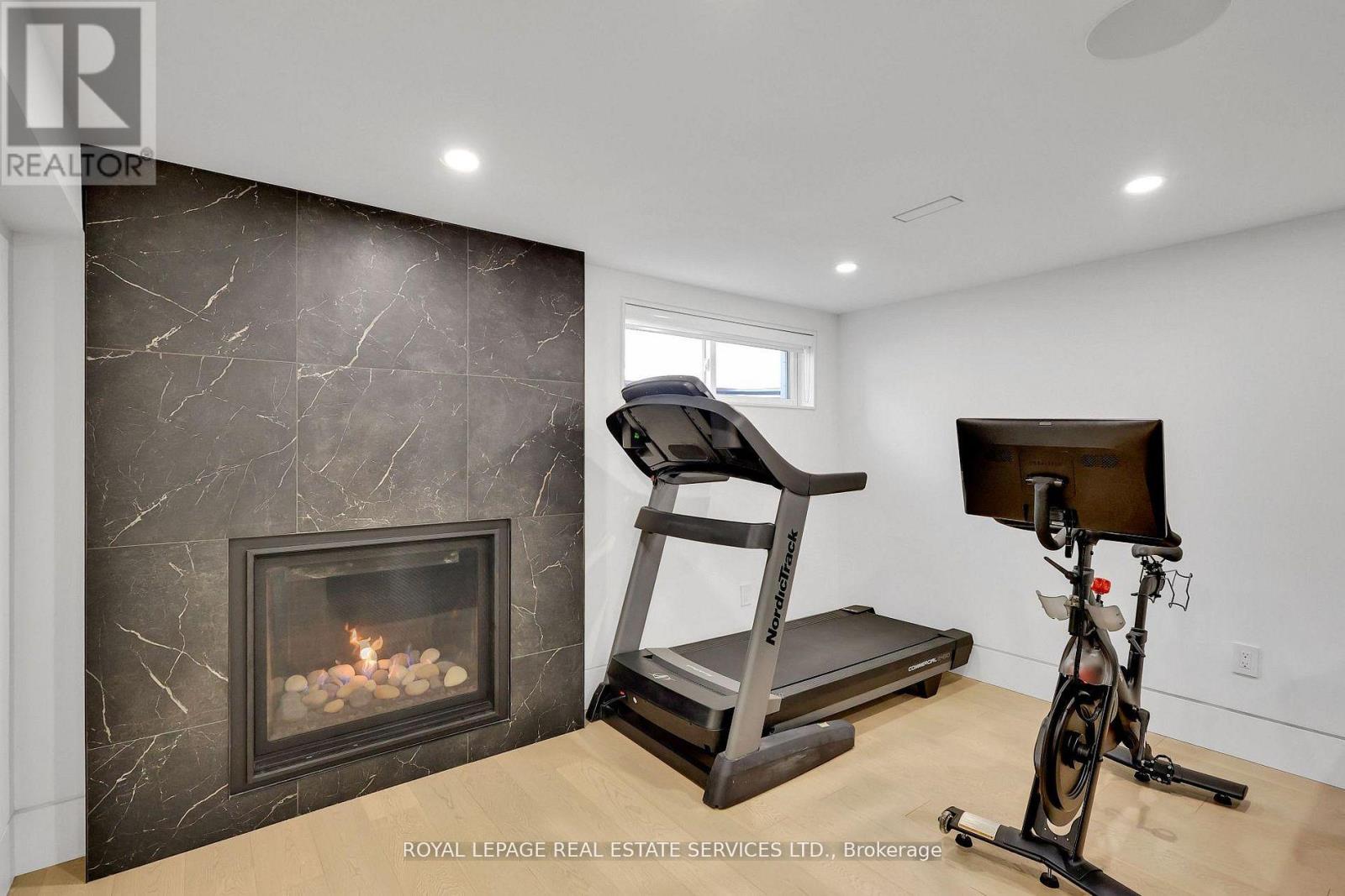 34 Bearbury Drive, Toronto, Ontario  M9C 2G9 - Photo 36 - W12985732