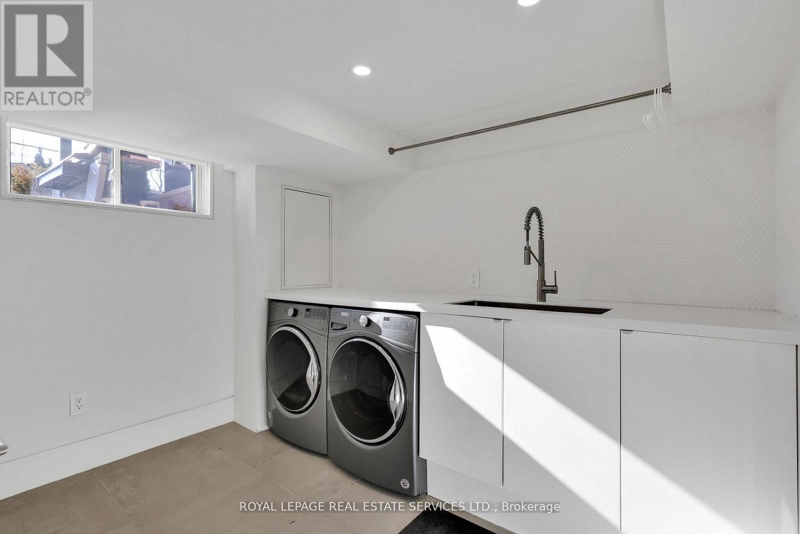 34 Bearbury Drive, Toronto, Ontario  M9C 2G9 - Photo 38 - W12985732