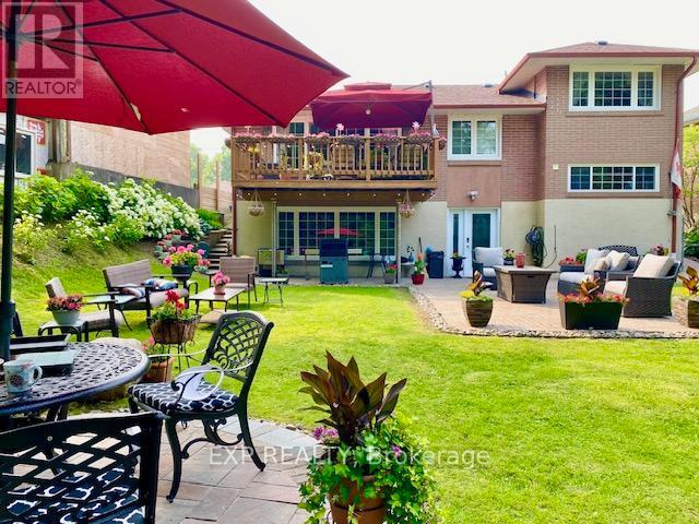 77 LETCHWORTH CRESCENT, Toronto, Ontario