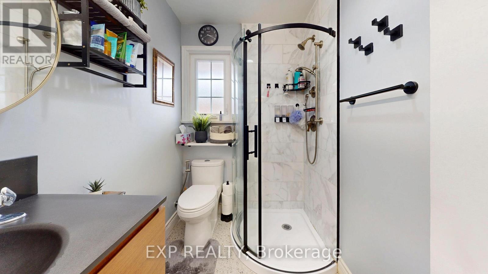 77 Letchworth Crescent, Toronto, Ontario  M3M 1Z1 - Photo 26 - W12985734