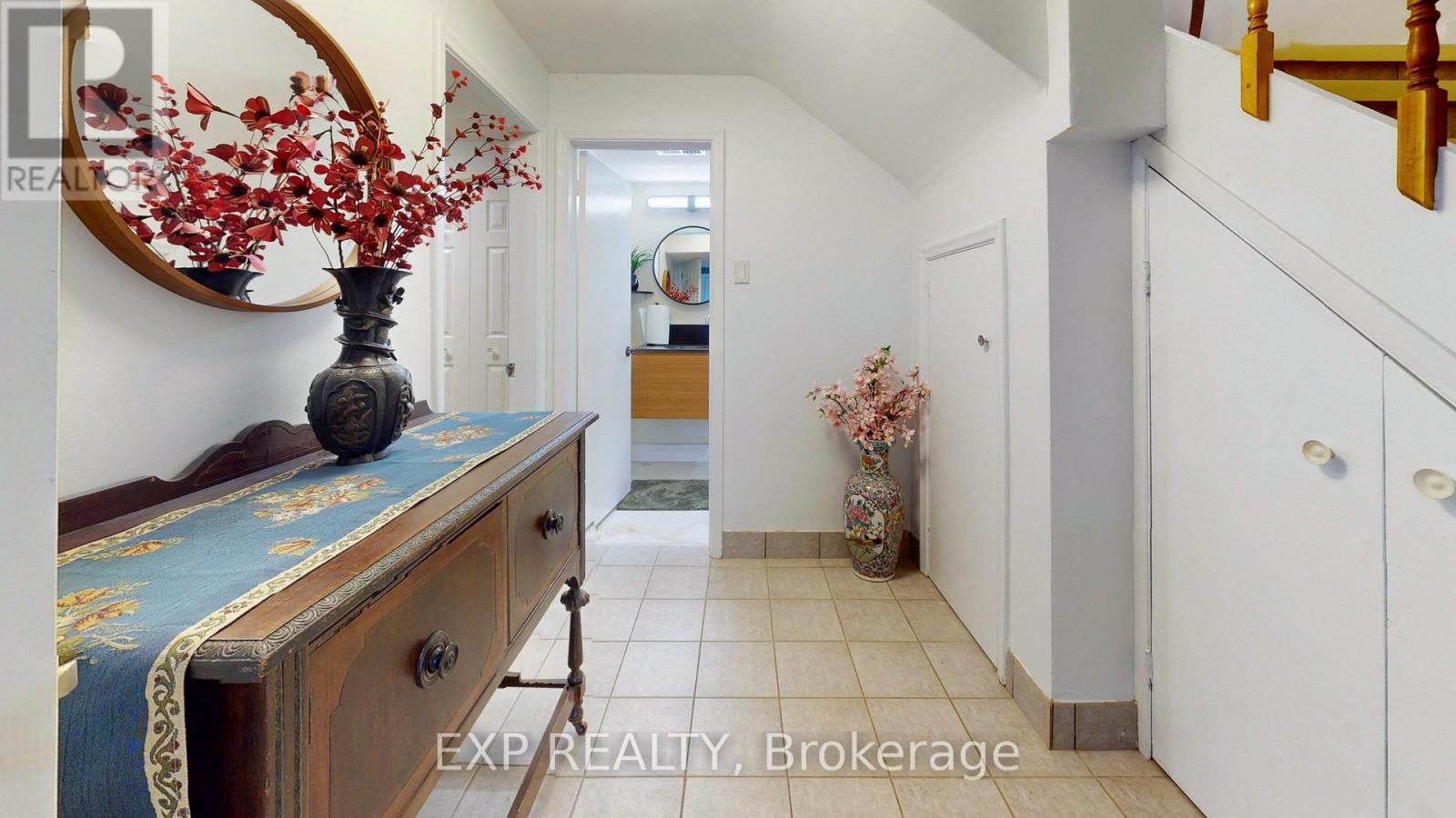 77 Letchworth Crescent, Toronto, Ontario  M3M 1Z1 - Photo 28 - W12985734