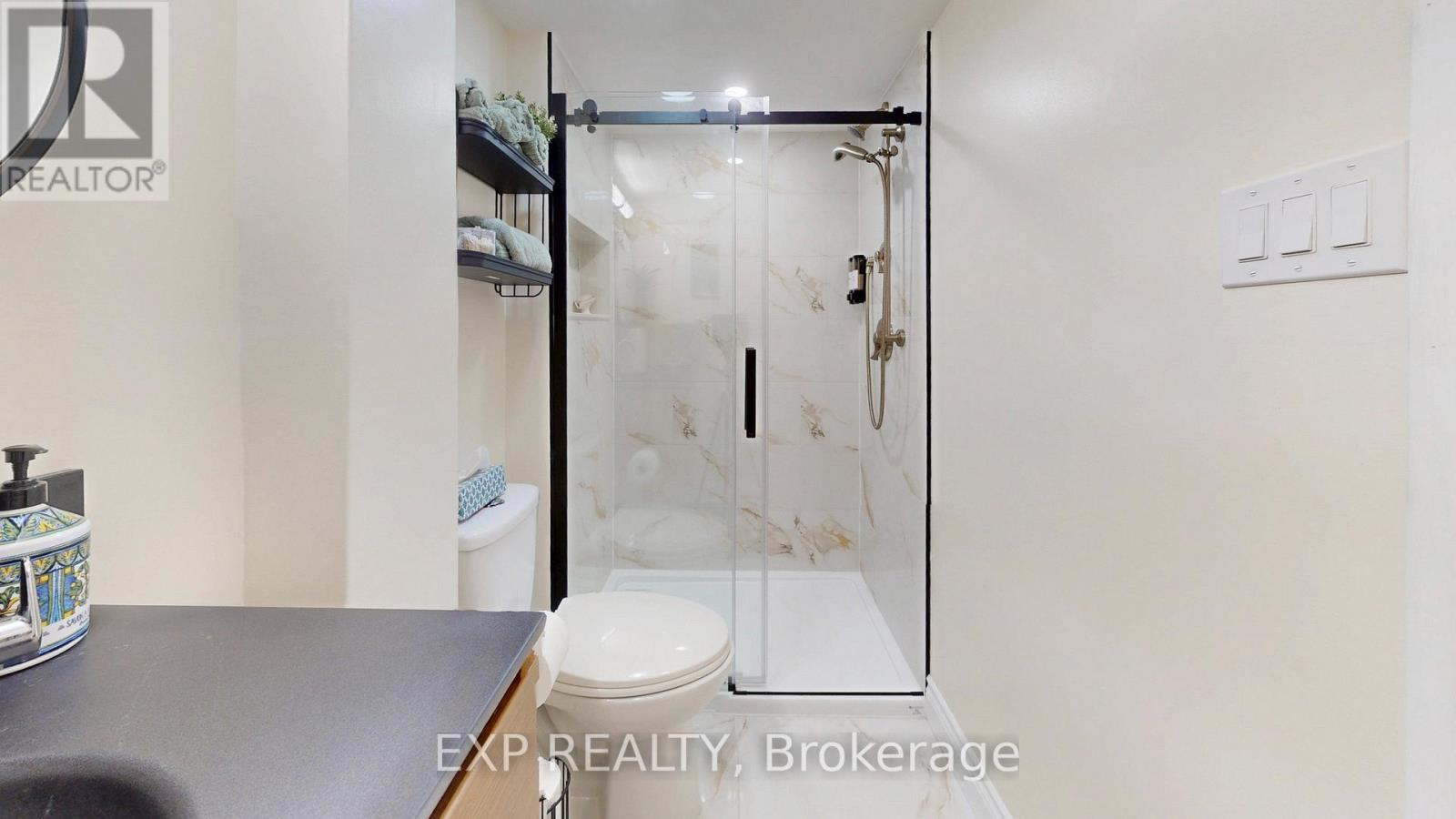 77 Letchworth Crescent, Toronto, Ontario  M3M 1Z1 - Photo 30 - W12985734