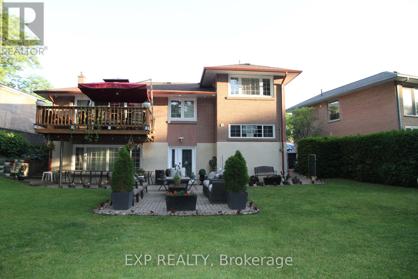 77 Letchworth Crescent, Toronto, Ontario  M3M 1Z1 - Photo 38 - W12985734