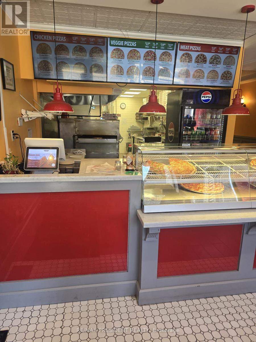 4986 DUNDAS STREET W, Toronto, Ontario