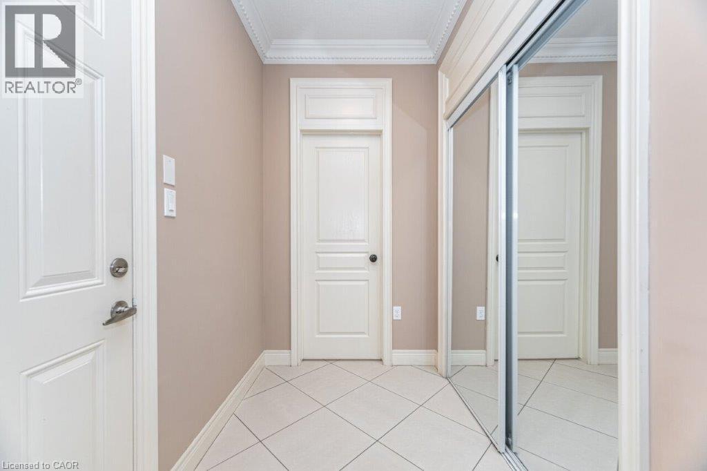 9 Lorupe Court, Hamilton, Ontario  L9G 0B4 - Photo 14 - 40818393