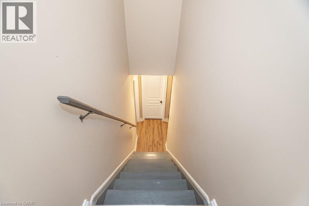 9 Lorupe Court, Hamilton, Ontario  L9G 0B4 - Photo 45 - 40818393