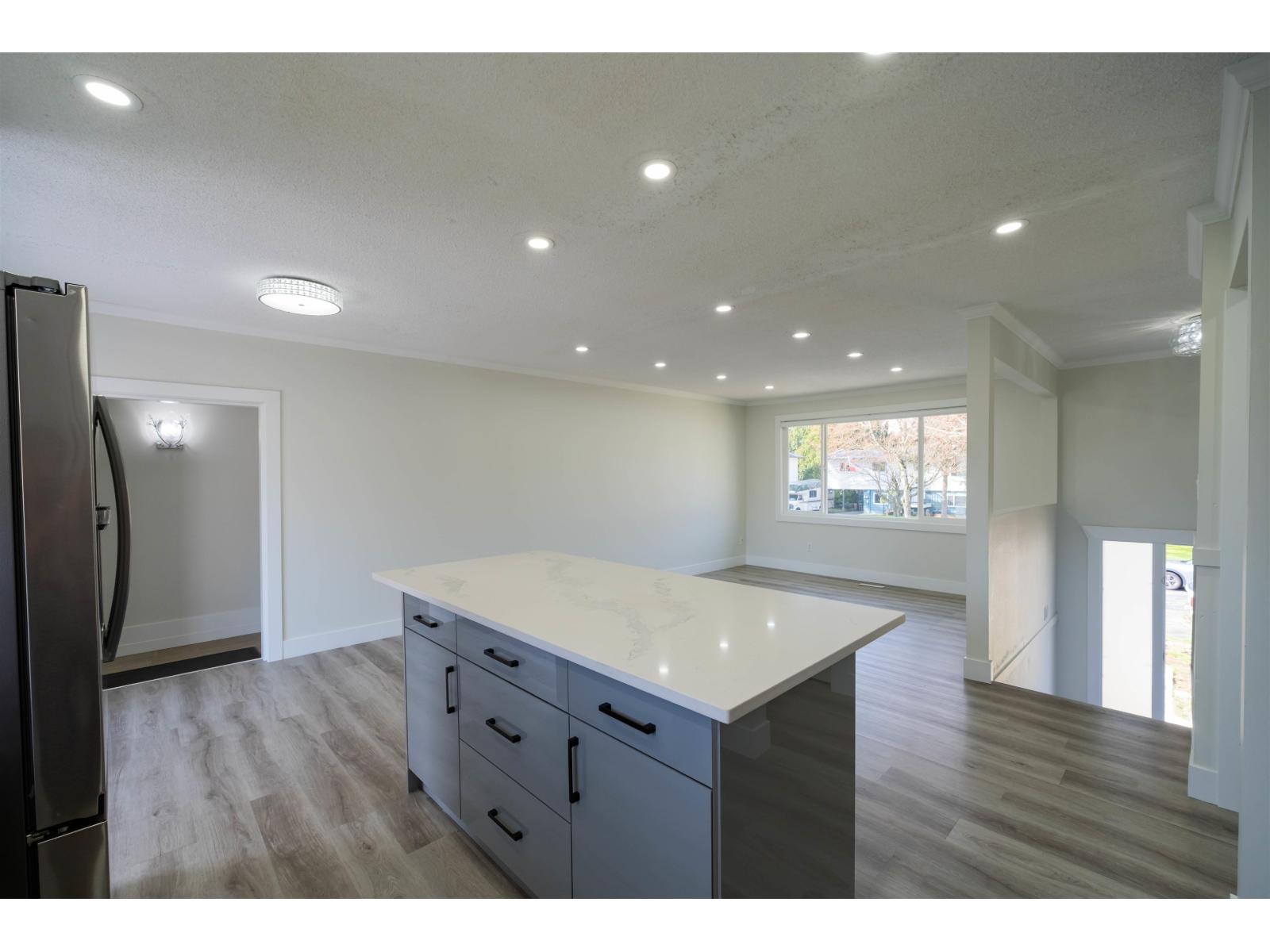 17396 62a Avenue, Surrey, British Columbia  V3S 5J1 - Photo 10 - R3106072