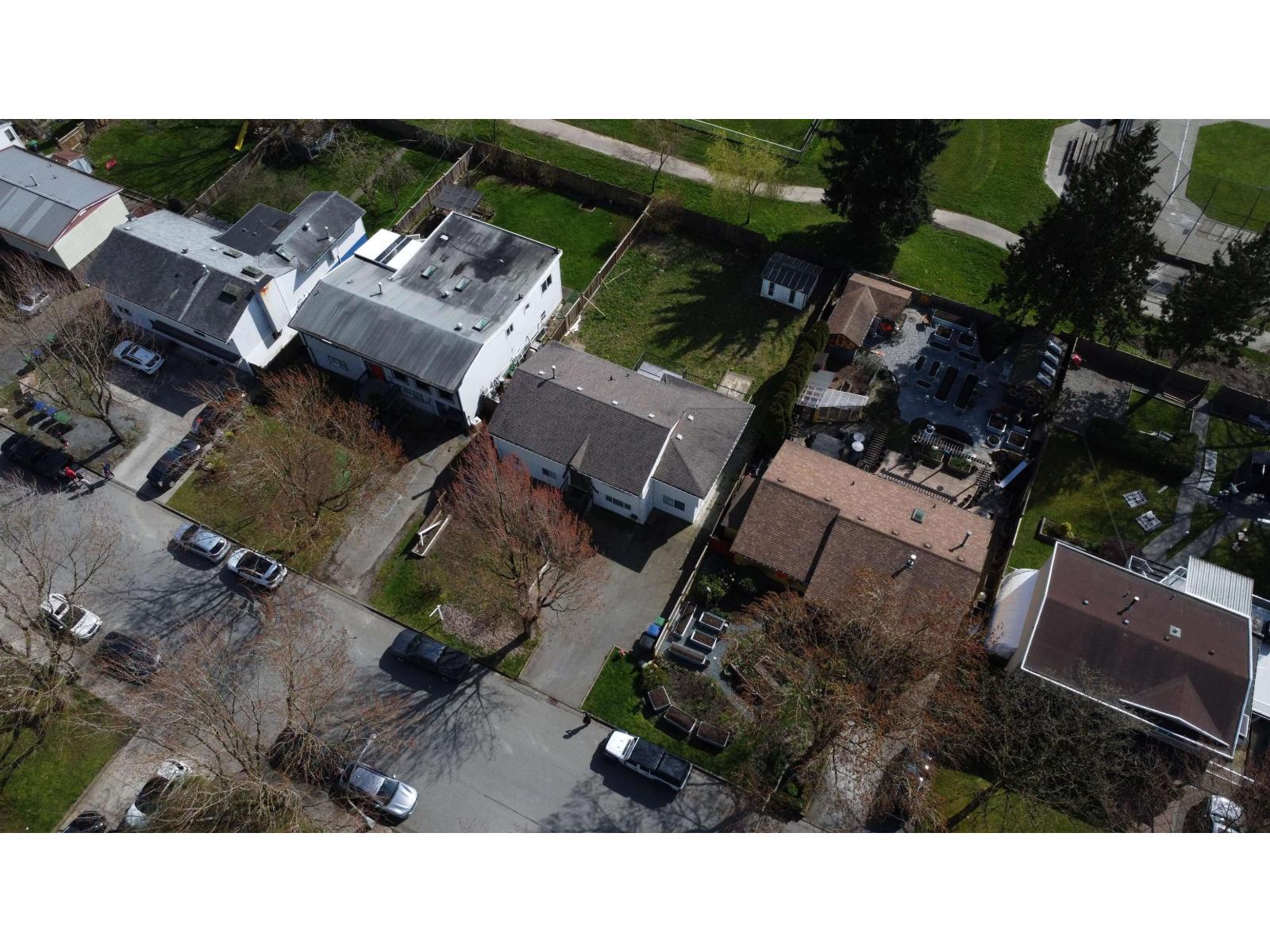 17396 62a Avenue, Surrey, British Columbia  V3S 5J1 - Photo 37 - R3106072