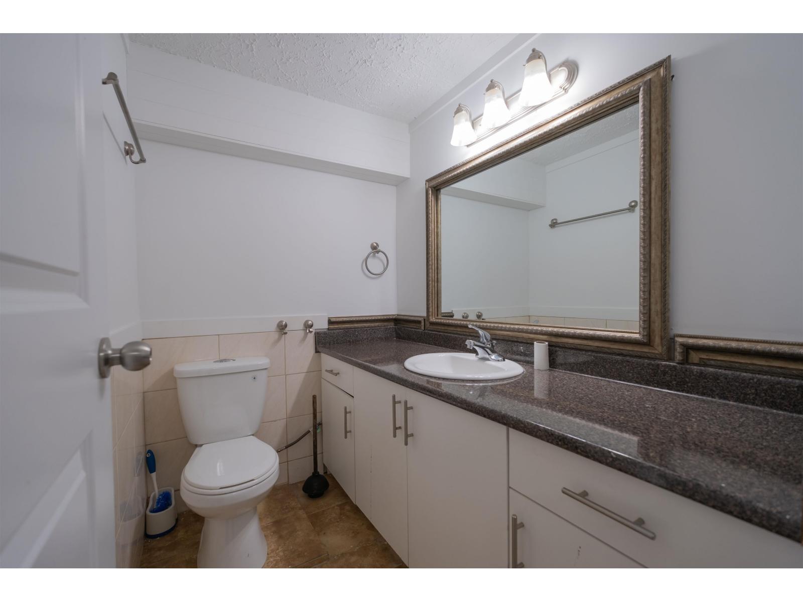 17396 62a Avenue, Surrey, British Columbia  V3S 5J1 - Photo 32 - R3106072