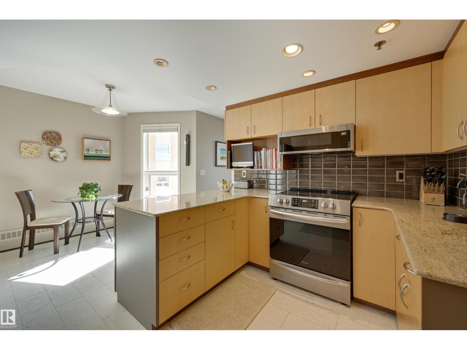 #701 12319 Jasper Av Nw, Edmonton, Alberta  T5N 4A7 - Photo 17 - E4481797