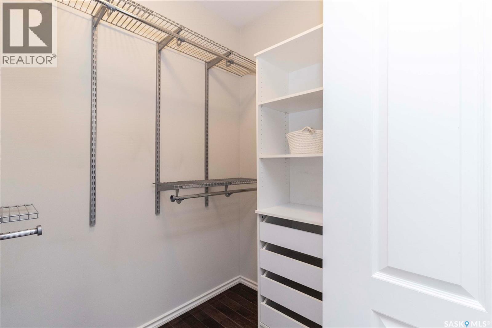 147 Martin Crescent, Saskatoon, Saskatchewan  S7T 0A7 - Photo 27 - SK032450