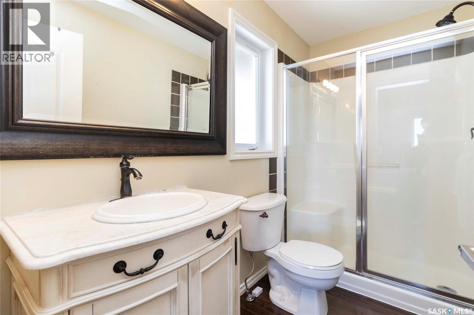 147 Martin Crescent, Saskatoon, Saskatchewan  S7T 0A7 - Photo 28 - SK032450