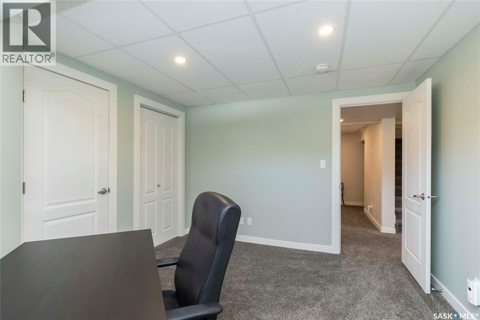 147 Martin Crescent, Saskatoon, Saskatchewan  S7T 0A7 - Photo 40 - SK032450