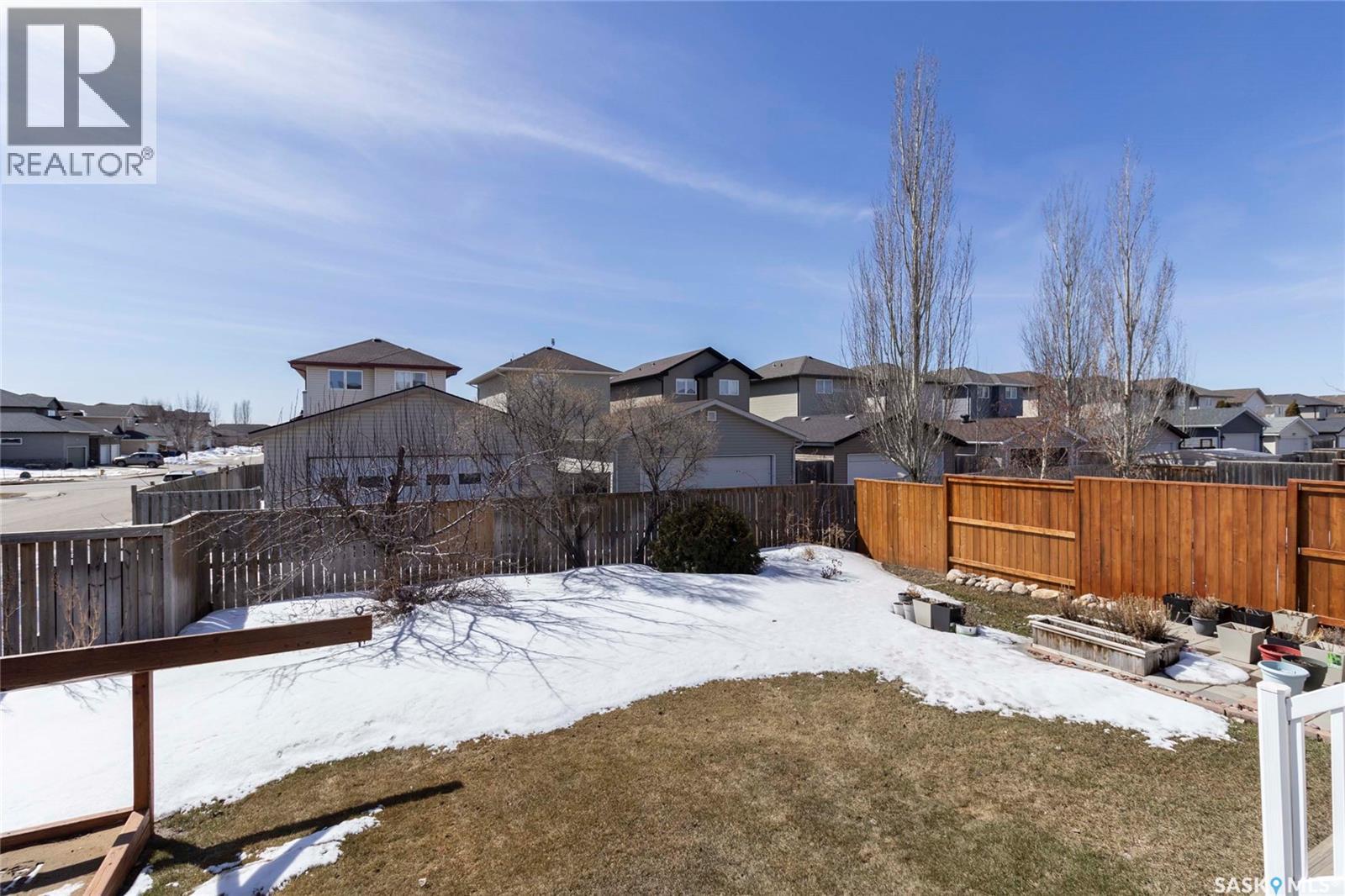 147 Martin Crescent, Saskatoon, Saskatchewan  S7T 0A7 - Photo 47 - SK032450